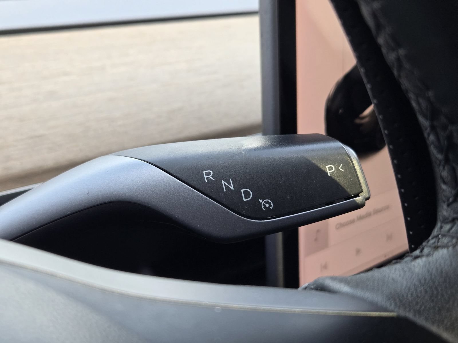 Used 2021 Tesla Model Y Long Range AWD/4WD image 19