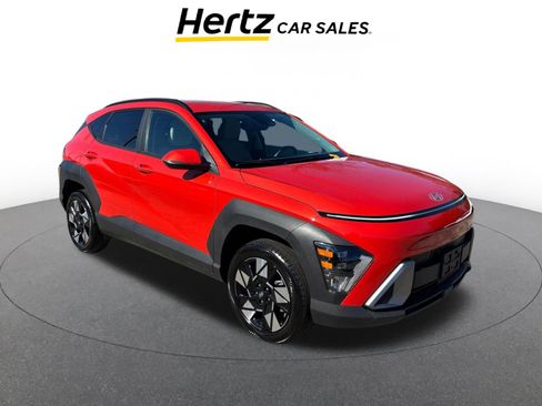 Used 2025 Hyundai Kona SEL image 1