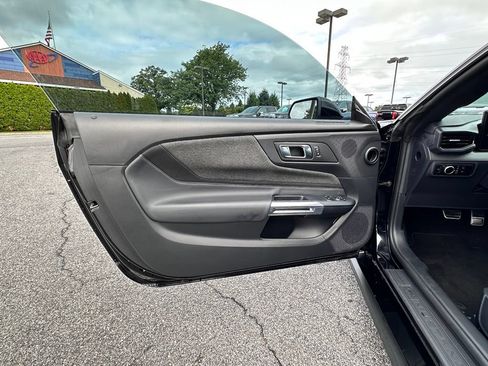 Used 2024 Ford Mustang GT RWD image 21