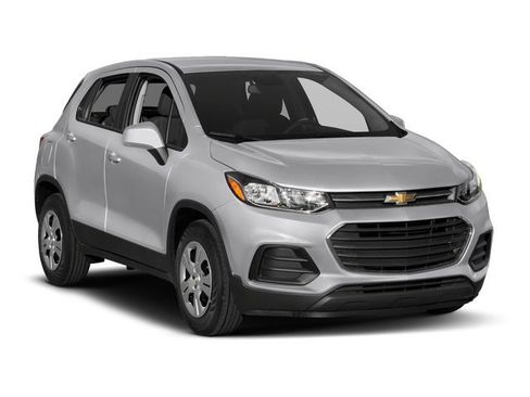 Used 2017 Chevrolet Trax LS FWD image 9
