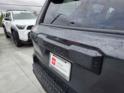 Certified 2025 Toyota 4Runner SR5 image 15