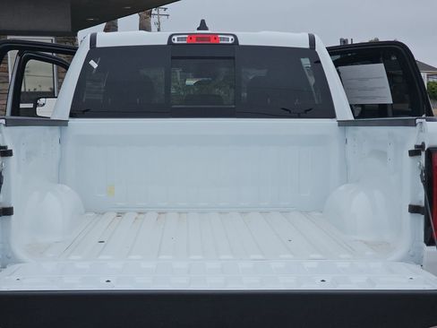 New 2026 RAM 1500 Express image 13