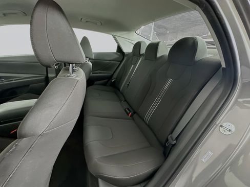 Used 2023 Hyundai Elantra SEL FWD image 26