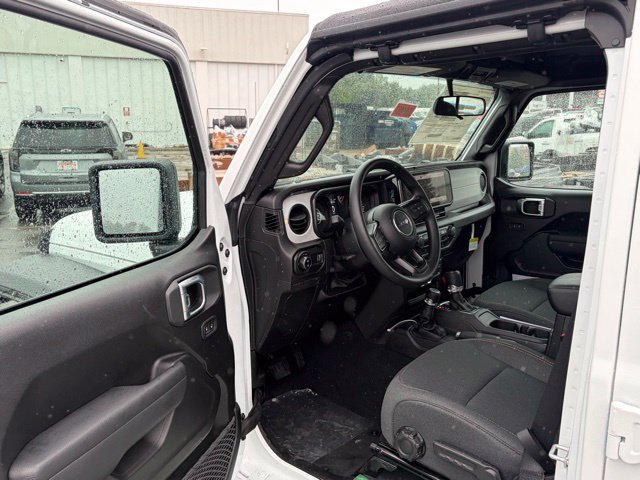 New 2026 Jeep Gladiator Sport AWD/4WD image 13
