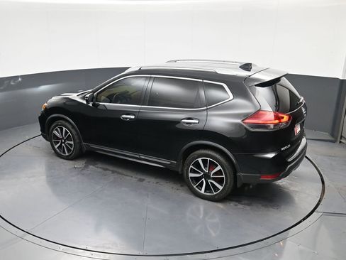 Used 2017 Nissan Rogue SL w/ SL Premium Package image 29