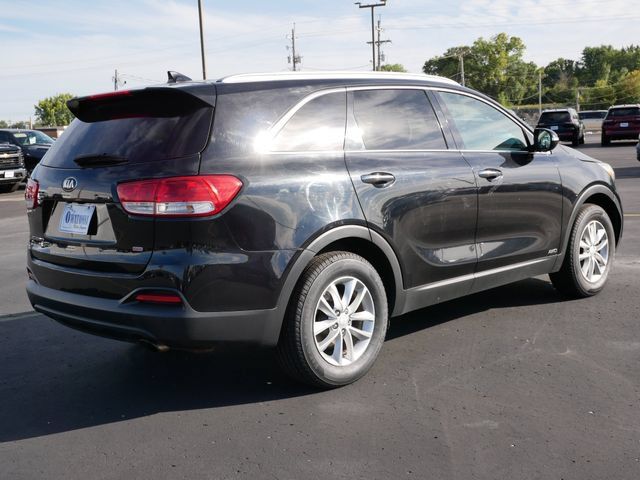 Used 2016 Kia Sorento AWD w/ LX Convenience Package image 4