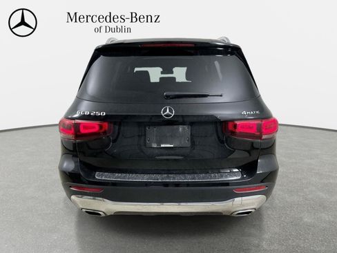 Certified 2022 Mercedes-Benz GLB 250 4MATIC image 10