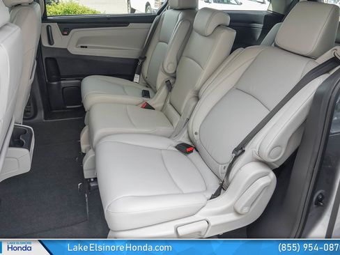 New 2026 Honda Odyssey EX-L image 24
