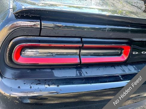 Used 2017 Dodge Challenger R/T RWD image 24