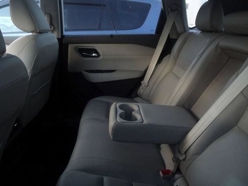 Used 2021 Nissan Rogue SL FWD image 7