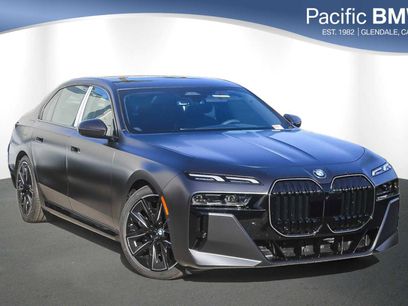 New 2026 BMW 760i xDrive w/ Premium Package
