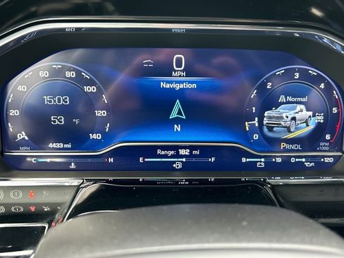 Used 2025 Chevrolet Silverado 3500 LTZ w/ LTZ Plus Package image 11