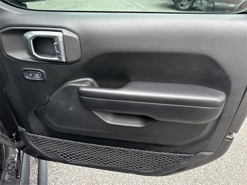 Used 2020 Jeep Wrangler Unlimited Rubicon image 14