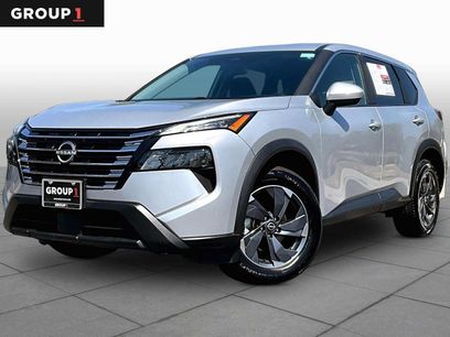 Used 2025 Nissan Rogue SV