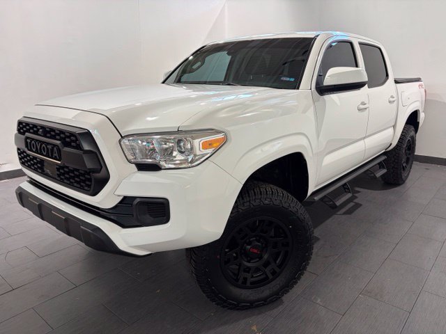 Used 2022 Toyota Tacoma SR AWD/4WD image 1