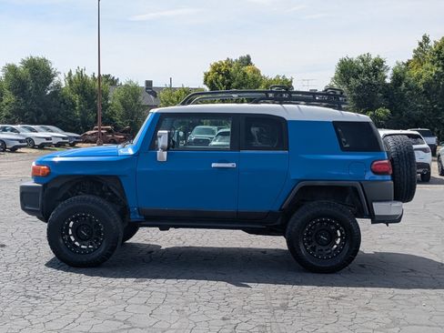 Used 2007 Toyota FJ Cruiser 4WD w/ Convenience Pkg image 7