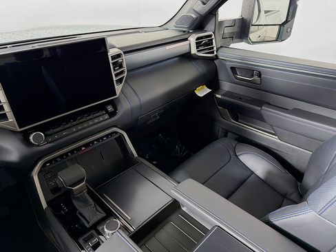 New 2026 Toyota Tundra Platinum AWD/4WD image 20