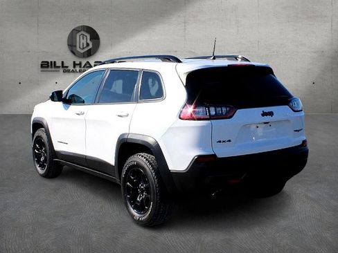Used 2022 Jeep Cherokee Trailhawk w/ Comfort/Convenience Group image 6