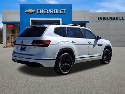 Used 2023 Volkswagen Atlas SEL R-Line AWD/4WD image 24