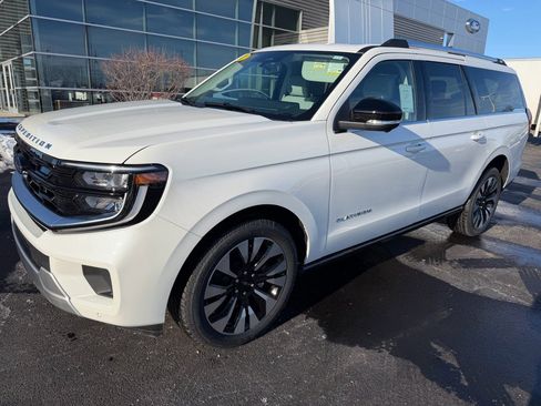 New 2025 Ford Expedition Max Platinum w/ Platinum Ultimate Package image 2