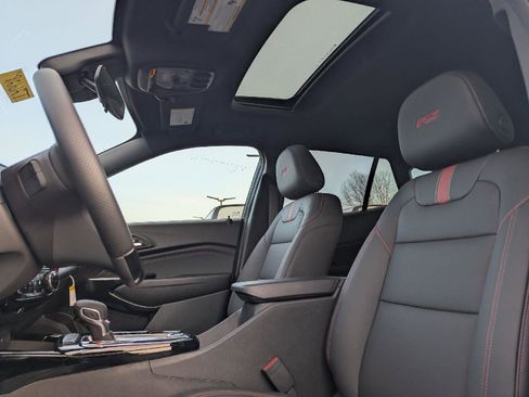 New 2026 Chevrolet Trax RS w/ Sunroof Package image 52