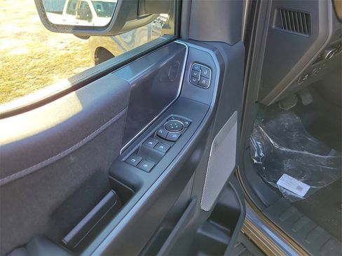 New 2026 Ford F150 Lariat w/ Equipment Group 501A Mid image 6