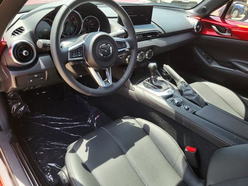 New 2026 MAZDA MX-5 Miata RF Grand Touring RWD image 13