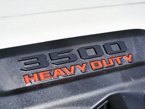 New 2026 RAM 3500 Laramie AWD/4WD image 14