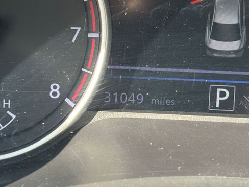 Used 2025 Nissan Sentra SV image 38