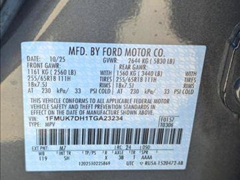 New 2026 Ford Explorer Active w/ Active Comfort Package RWD image 16