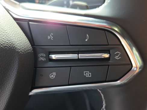 New 2026 Chevrolet Traverse Z71 w/ LPO, Floor Liner Package AWD/4WD image 25