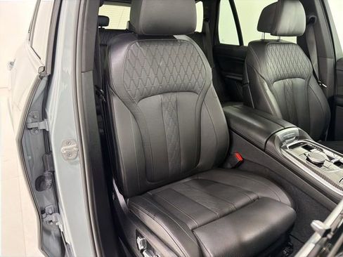 Certified 2024 BMW X5 M60i w/ Climate Comfort Package AWD/4WD image 40