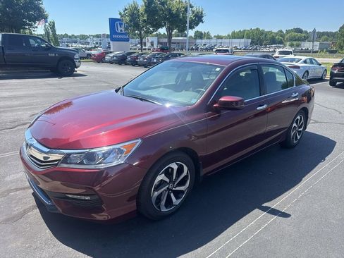 Used 2016 Honda Accord EX-L image 2