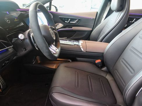 New 2025 Mercedes-Benz EQS AMG 4MATIC image 18