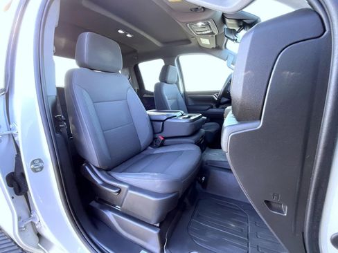 Used 2023 GMC Sierra 1500 Elevation image 16