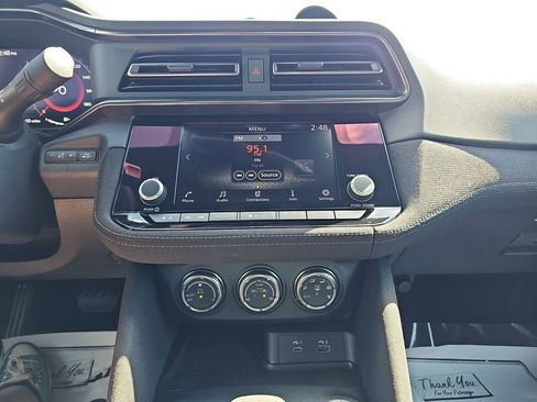 Used 2025 Nissan Z Sport w/ Floor Mat Package RWD image 23