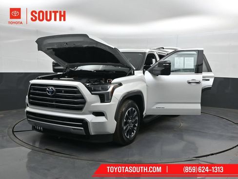 Used 2023 Toyota Sequoia Limited w/ Tow Technology Package AWD/4WD image 68