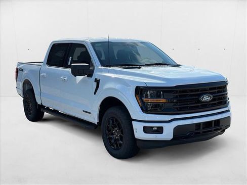 New 2025 Ford F150 XLT w/ Equipment Group 302A MID image 6