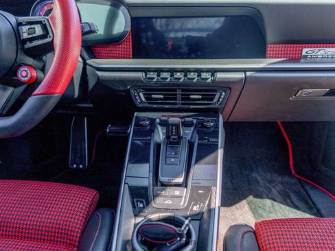 Used 2021 Porsche 911 Turbo S image 44