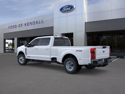 New 2026 Ford F350 XLT w/ XLT Premium Package AWD/4WD image 4