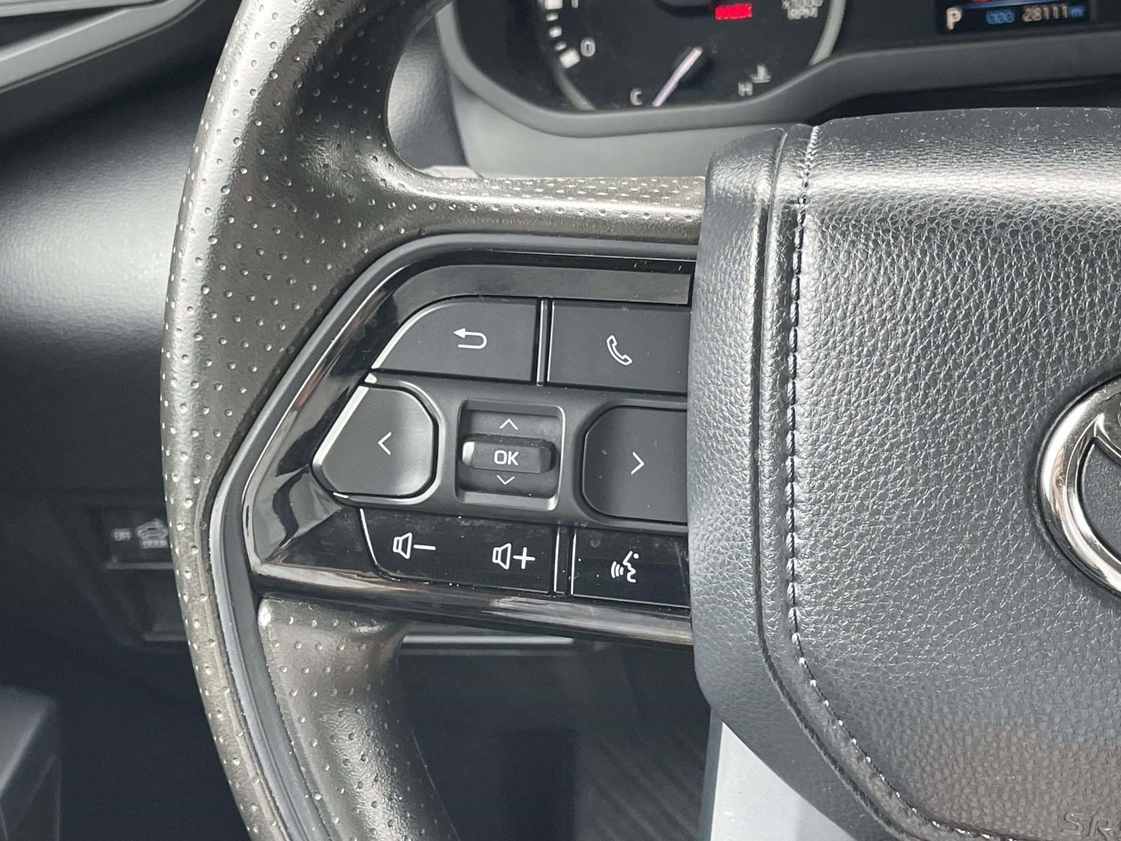 Used 2023 Toyota Tundra SR5 w/ SR5 Convenience Package AWD/4WD image 18