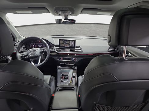 Used 2018 Audi Q5 Prestige w/ Prestige Package image 9