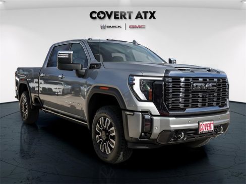 Used 2024 GMC Sierra 2500 Denali Ultimate image 9
