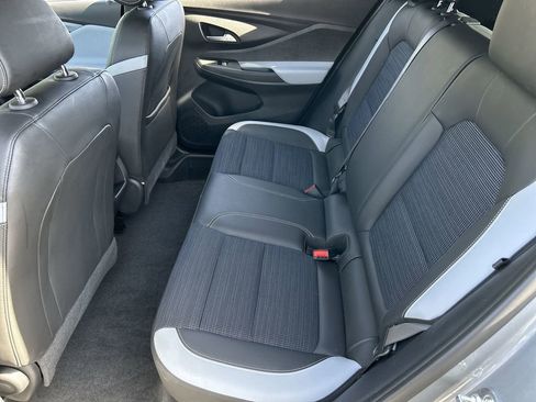 Used 2024 Buick Envista Preferred FWD image 24