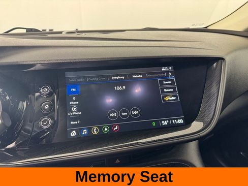 Used 2023 Buick Envision Essence w/ Technology Package I image 15