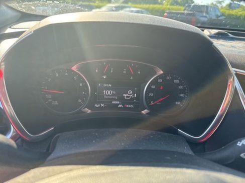 Used 2021 Chevrolet Equinox LT AWD/4WD image 13