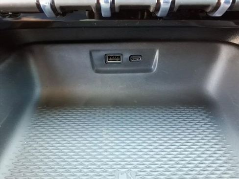 New 2026 GMC Terrain Denali w/ LPO, Floor Liner Package image 12