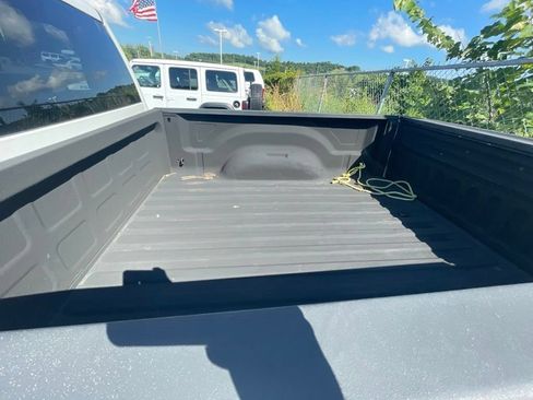 Used 2012 RAM 2500 ST w/ Chrome Appearance Group AWD/4WD image 20
