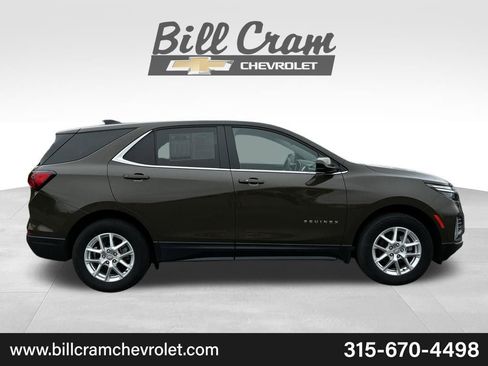 Used 2024 Chevrolet Equinox LT AWD/4WD image 34