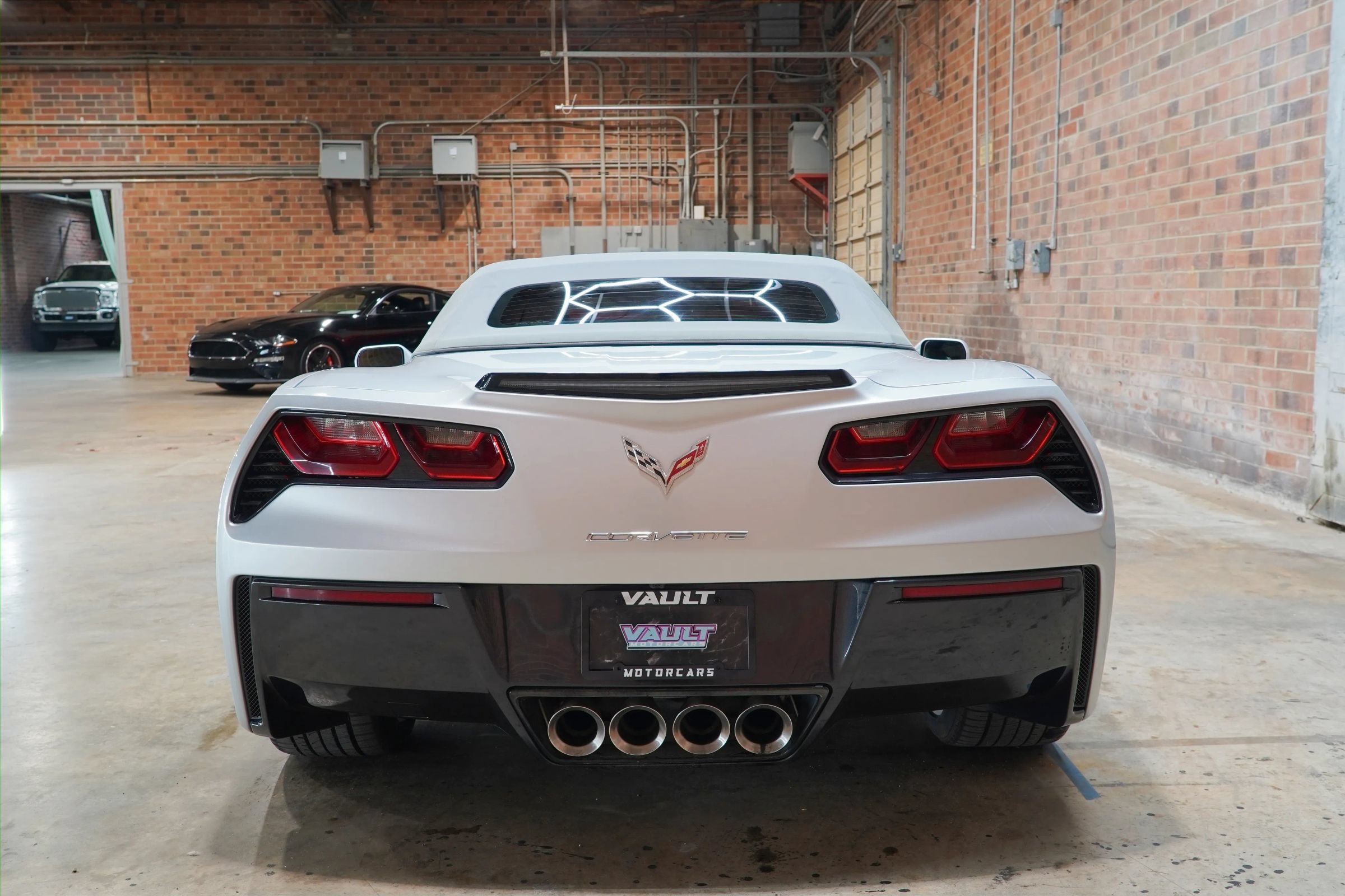 Used 2014 Chevrolet Corvette Stingray Convertible w/ 3LT Preferred Equipment Group RWD image 13